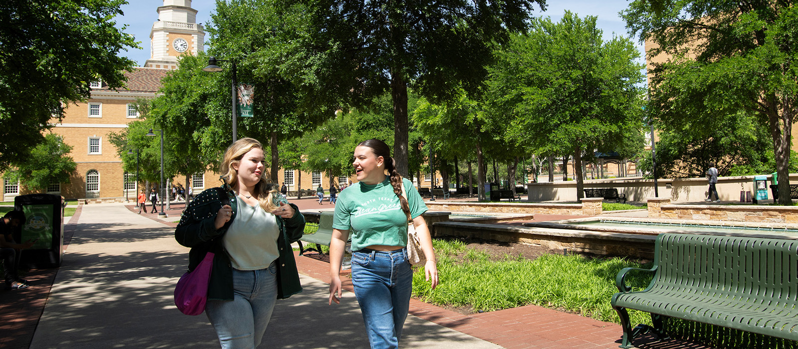 Students walking down the UNT Library Mall